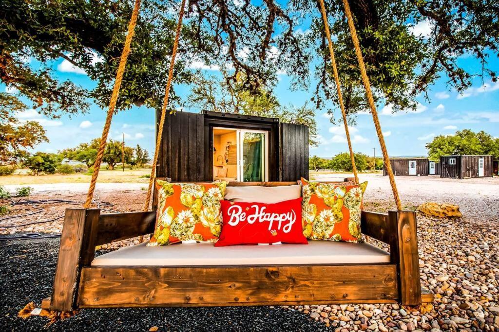 فيلا The Container Retreat @ 290 Wine Trail #9 Get Away Today! Hye المظهر الخارجي الصورة